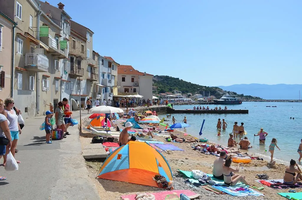 Apartment Sandi Baška